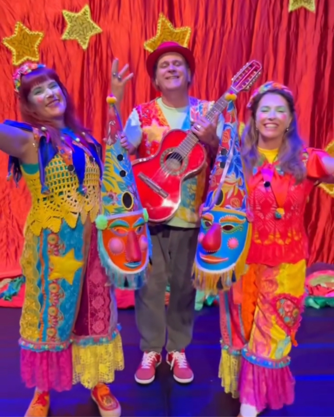 “Folia em Noite Estrelada”: Sesc Sorocaba recebe espetáculo mágico para toda a família em julho